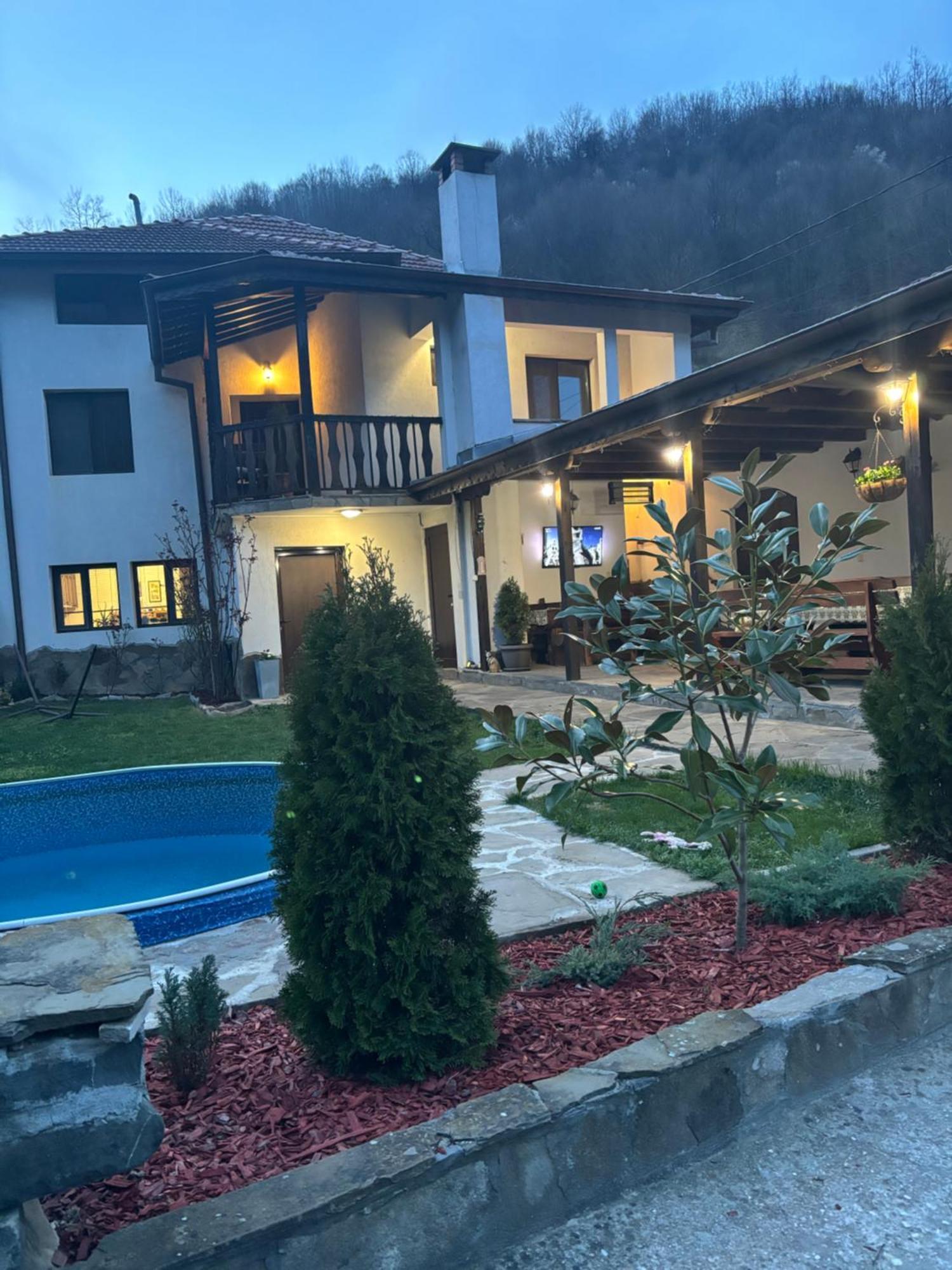 Yovkovata Kyshta Hotel Chiflik Buitenkant foto